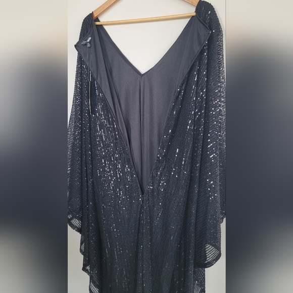 Sequin Maxi Dress - Picture 10 of 11